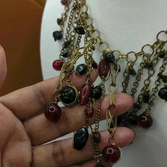 Lot of 2 Statement Necklaces: Gold-Tone Bib Dangle & Bronze Red Beaded Chain - Picture 10 of 10